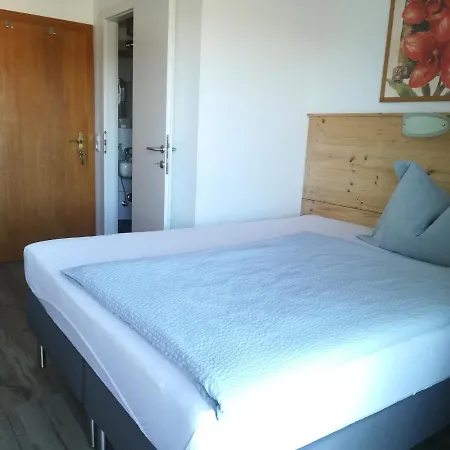 Gaestehaus Tschertou